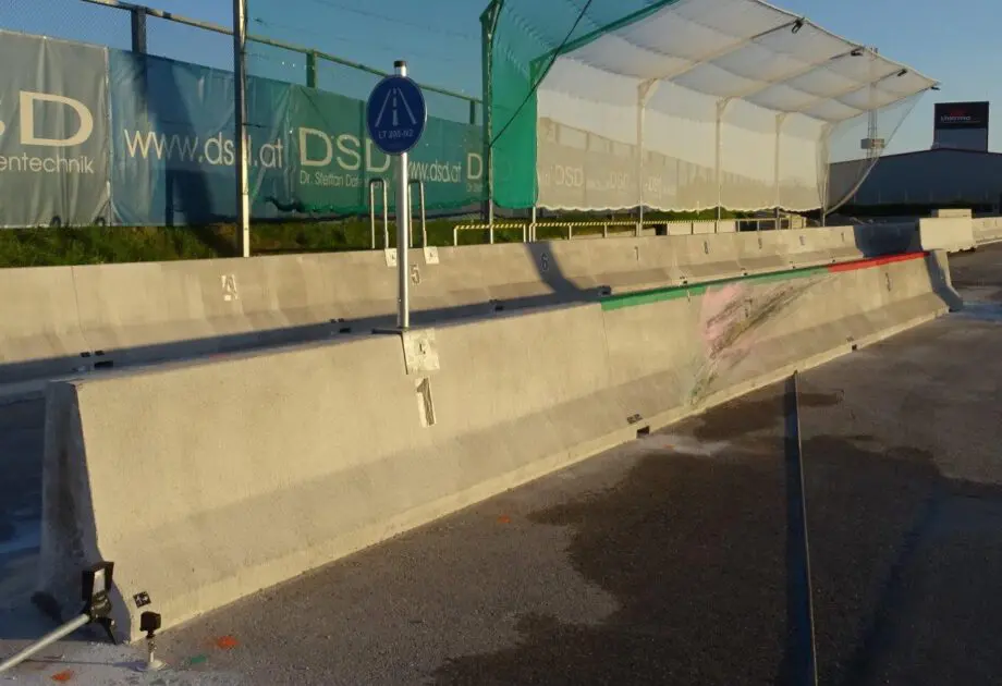 LT 205-N2 frei aufgestellt unverschieblich BSWO